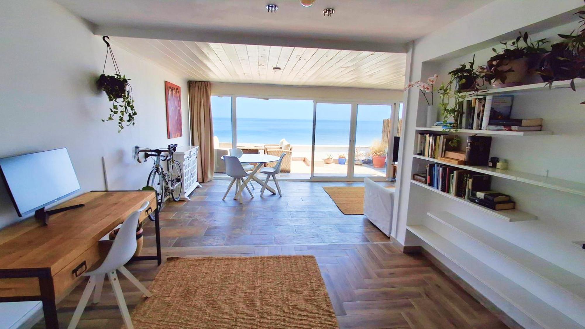 Sun, Beach, Views, And Relaxation *